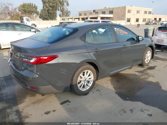 Toyota CAMRY LE 2025 4T1DAACKXSU642895 Image 4