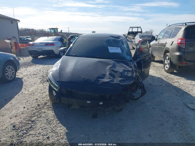 44233591 :رقم المزاد ، 3KPF44AC0PE629662 vin ، 2023 Kia Forte Gt مزاد بيع