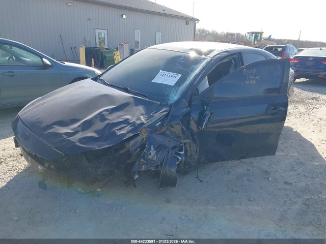 44233591 :رقم المزاد ، 3KPF44AC0PE629662 vin ، 2023 Kia Forte Gt مزاد بيع
