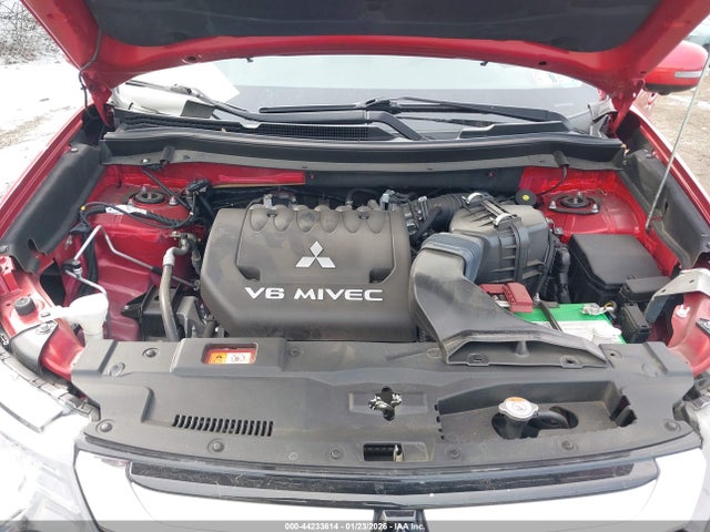 JA4JZ4AX0JZ069114 Mitsubishi OUTLANDER GT