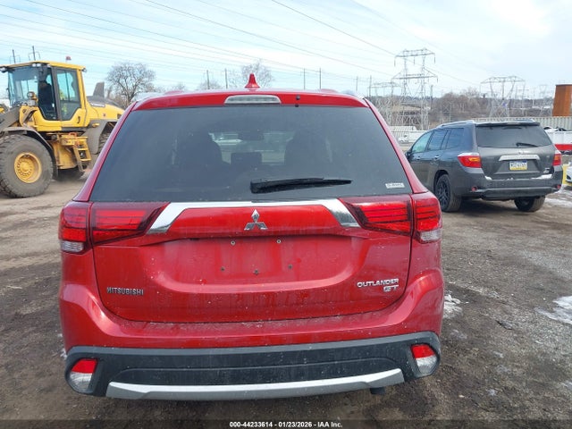 JA4JZ4AX0JZ069114 Mitsubishi OUTLANDER GT