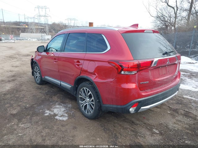 JA4JZ4AX0JZ069114 Mitsubishi OUTLANDER GT