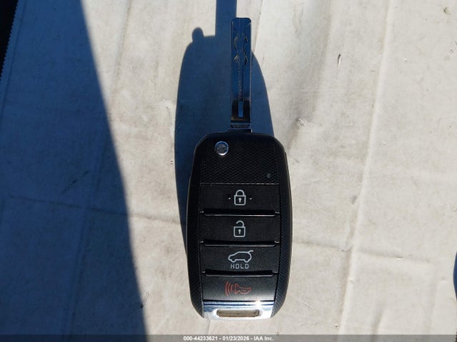 KNDP6CAC0L7666410 KIA SPORTAGE S