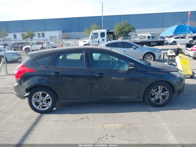 Ford FOCUS SE 2014 1FADP3K25EL249130 Image 14