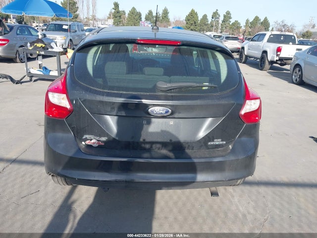 Ford FOCUS SE 2014 1FADP3K25EL249130 Image 17