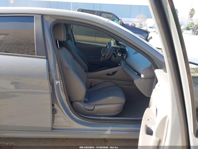 KMHLS4AG5MU064264 Hyundai ELANTRA SEL