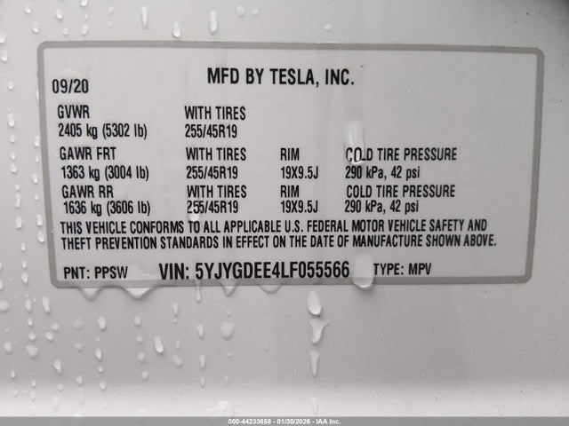 2020 TESLA MODEL Y 5YJYGDEE4LF055566 Photo 8