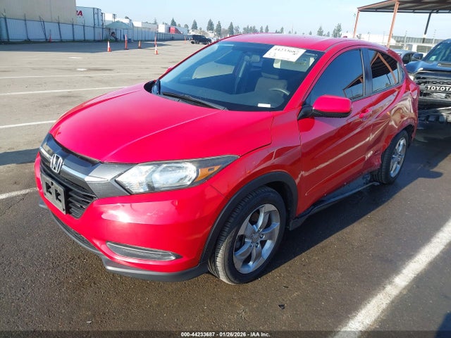 3CZRU5H32JM715457 Honda HR-V LX