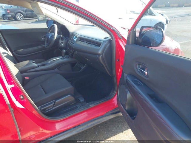 3CZRU5H32JM715457 Honda HR-V LX