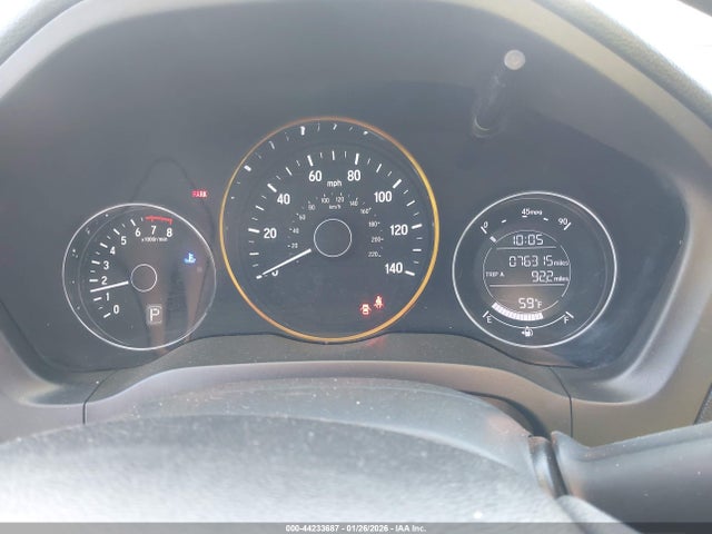 3CZRU5H32JM715457 Honda HR-V LX