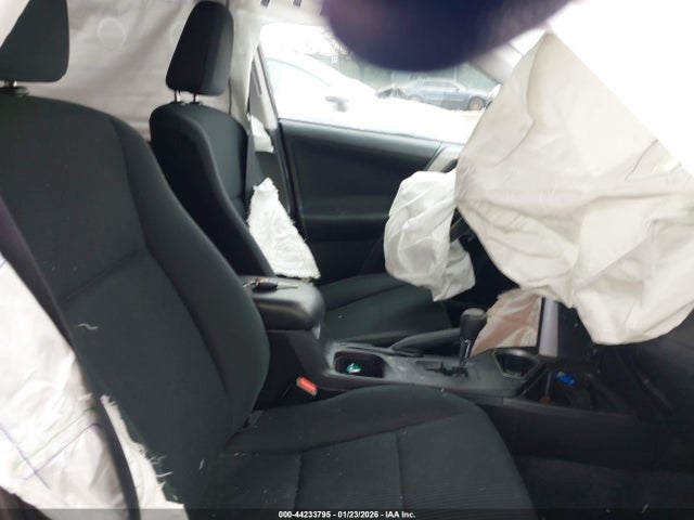 Toyota RAV4 LE 2018 2T3BFREV0JW849932 Image 5