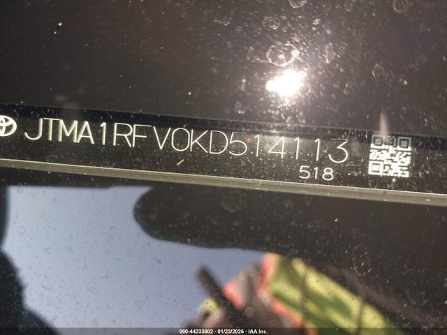JTMA1RFV0KD514113 Toyota Rav4 Xle Premium