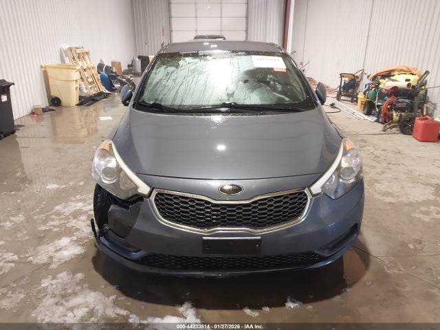Продажа на аукционе авто 2016 Kia Forte Lx, vin: KNAFK4A66G5571131, номер лота: 44233814