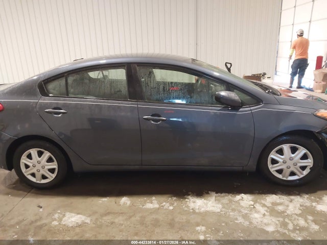 Продажа на аукционе авто 2016 Kia Forte Lx, vin: KNAFK4A66G5571131, номер лота: 44233814