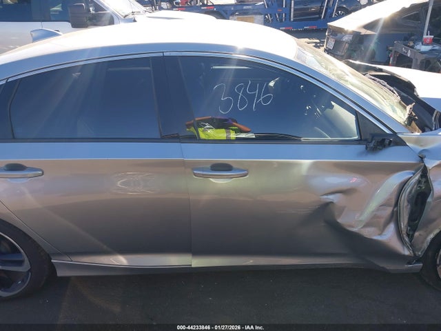 1HGCV1F34JA248271 Honda Accord Sport
