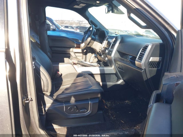 1FTFW1EG1GFB18103 Ford F-150 Platinum