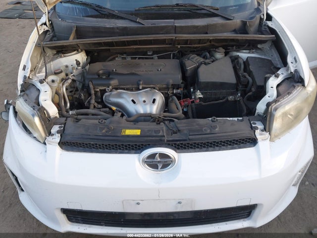Scion XB 2014 JTLZE4FEXEJ054947 Image 10