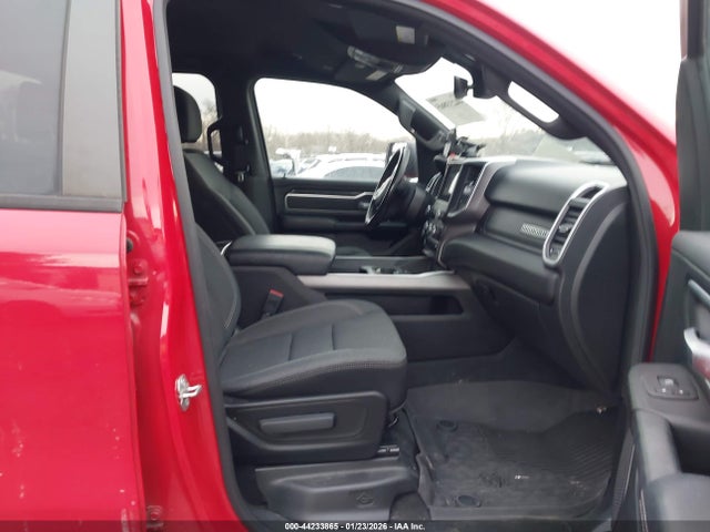 2021 Ram 1500 Big Horn  4x4 6'4 Box მანქანა იყიდება აუქციონზე, vin: 1C6SRFBT9MN730983, აუქციონის ნომერი: 44233865