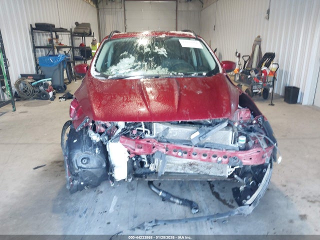1FMCU9G95GUA98905 Ford ESCAPE SE