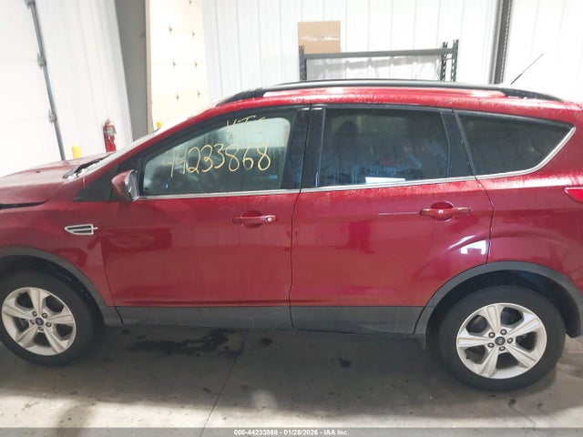1FMCU9G95GUA98905 Ford ESCAPE SE