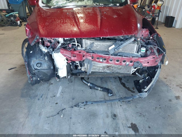 1FMCU9G95GUA98905 Ford ESCAPE SE