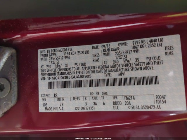 1FMCU9G95GUA98905 Ford ESCAPE SE