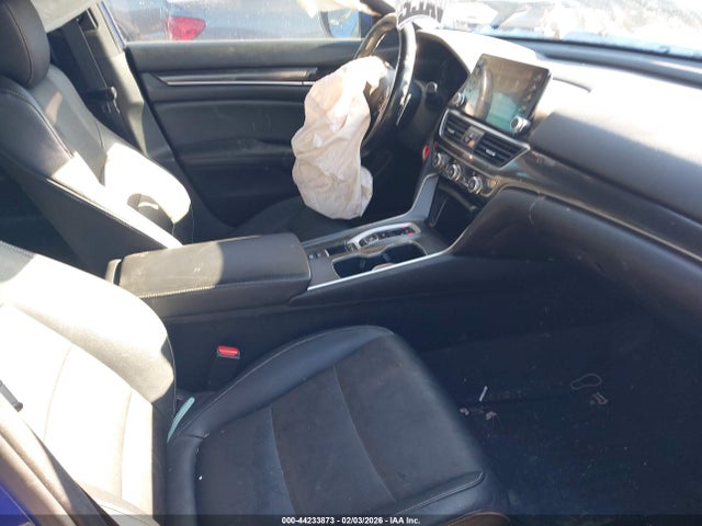 1HGCV2F34KA029415 Honda Accord Sport 2.0t
