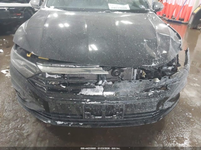 2020 Volkswagen Jetta 1.4t R-line/1.4t S/1.4t Se მანქანა იყიდება აუქციონზე, vin: 3VWCB7BU7LM046455, აუქციონის ნომერი: 44233880