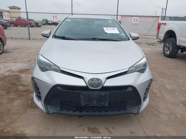 2T1BURHE5KC126946 Toyota COROLLA SE