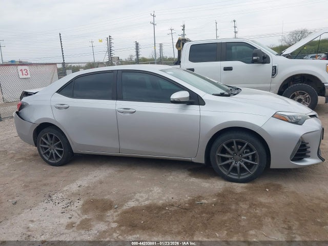 2T1BURHE5KC126946 Toyota COROLLA SE
