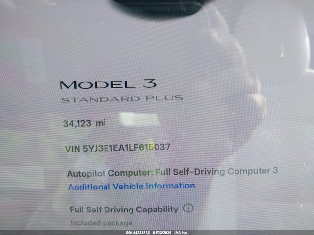 2020 Tesla Model 3 Standard Range Plus Rear-wheel Drive/standard Range Rear-wheel Drive მანქანა იყიდება აუქციონზე, vin: 5YJ3E1EA1LF615037, აუქციონის ნომერი: 44233885
