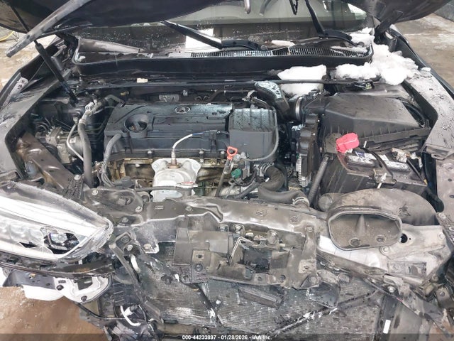 44233897 :رقم المزاد ، 19UUB1F51JA000767 vin ، 2018 Acura Tlx Tech Pkg مزاد بيع