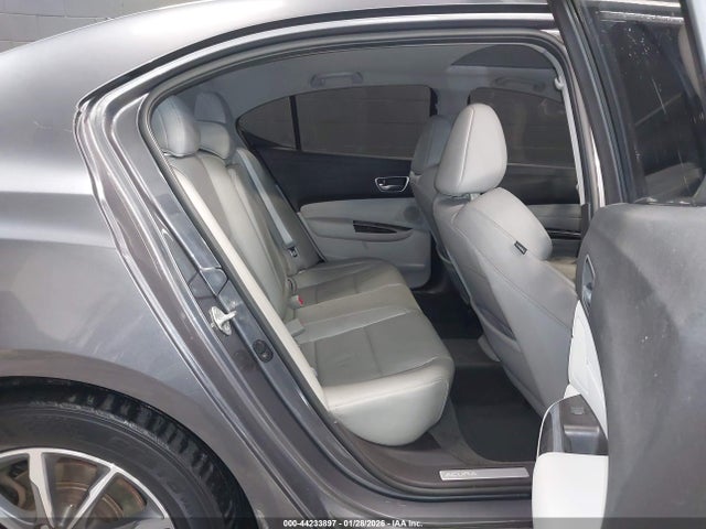 44233897 :رقم المزاد ، 19UUB1F51JA000767 vin ، 2018 Acura Tlx Tech Pkg مزاد بيع