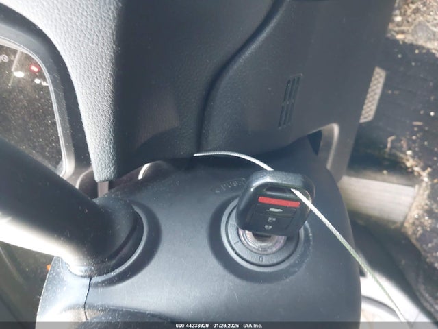 2HKRW6H36JH225311 Honda CR-V LX