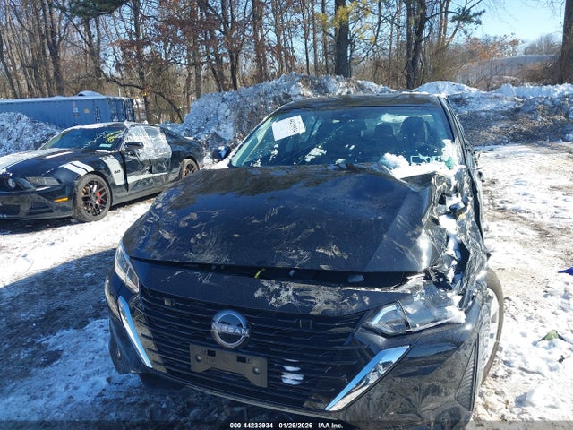 44233934 :رقم المزاد ، 3N1AB8BV1SY411120 vin ، 2025 Nissan Sentra S مزاد بيع