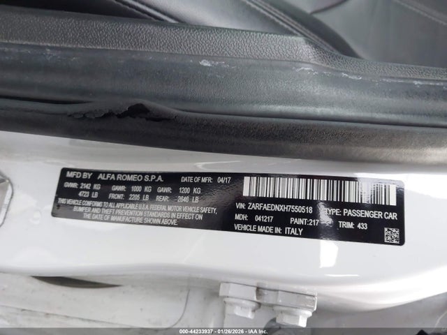 2017 ALFA ROMEO GIULIA ZARFAEDNXH7550518 Photo 8