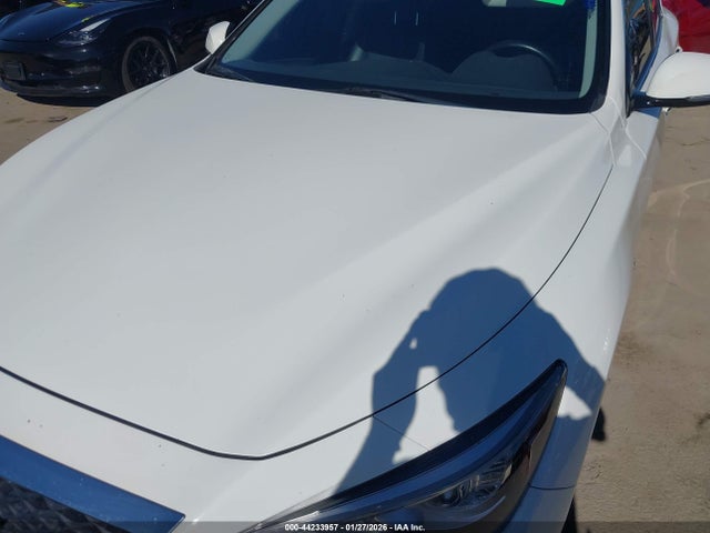 JN1EV7AP8LM206713 Infiniti Q50 LUXE