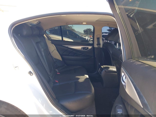 JN1EV7AP8LM206713 Infiniti Q50 LUXE