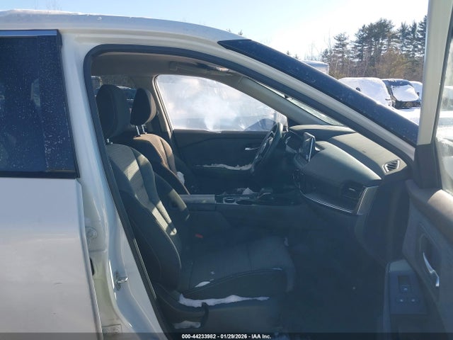 JN8AT3BB0MW201769 Nissan Rogue Sv Intelligent Awd