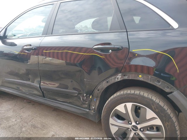 KNDCC3LG6N5148405 KIA Niro Ev Ex