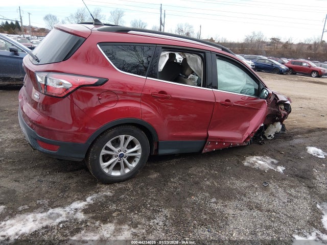 Ford ESCAPE SEL 2018 1FMCU9HD2JUD25722 Image 4