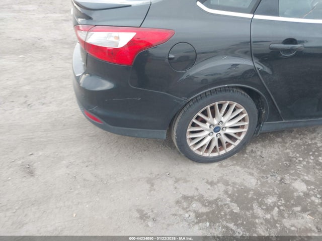 2014 FORD FOCUS 1FADP3J28EL134524 Photo 5
