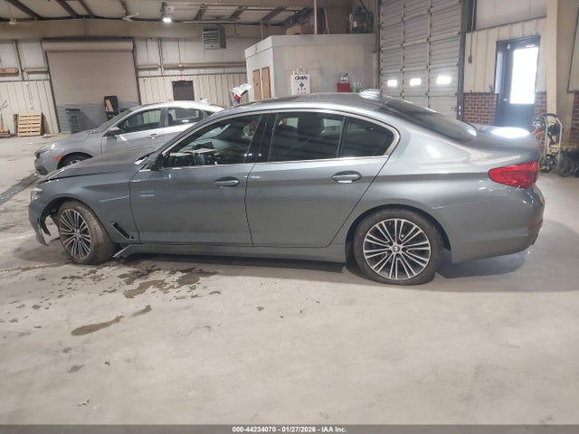 44234070 :رقم المزاد ، WBAJA7C58KG911346 vin ، 2019 Bmw 530i Xdrive مزاد بيع
