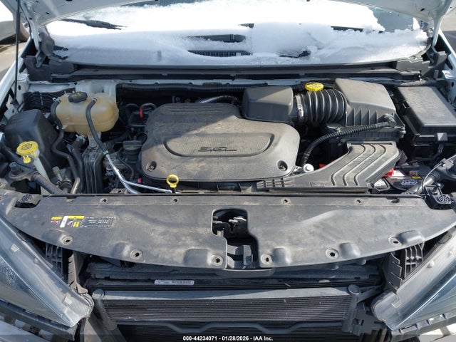 2023 CHRYSLER VOYAGER 2C4RC1CG2PR534548 Photo 9