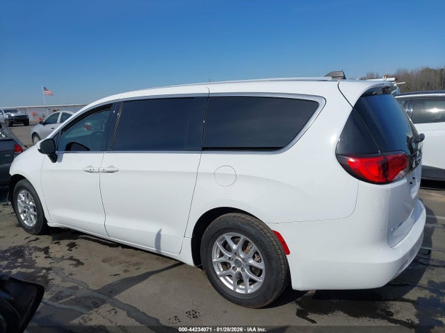 Продажа на аукционе авто 2023 Chrysler Voyager Lx, vin: 2C4RC1CG2PR534548, номер лота: 44234071