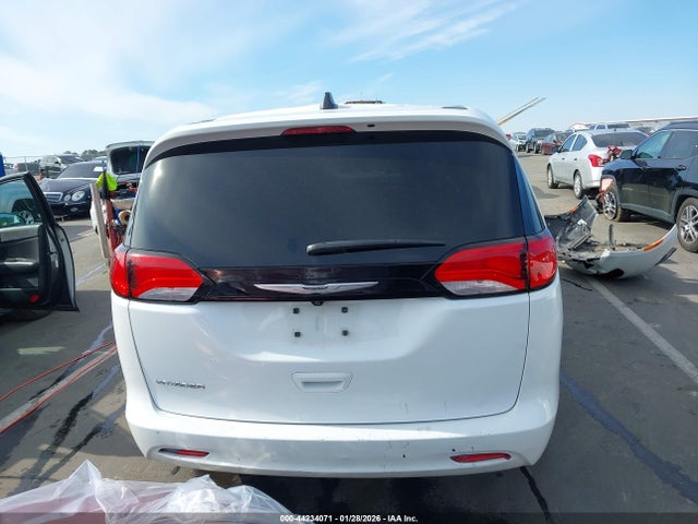 Продажа на аукционе авто 2023 Chrysler Voyager Lx, vin: 2C4RC1CG2PR534548, номер лота: 44234071