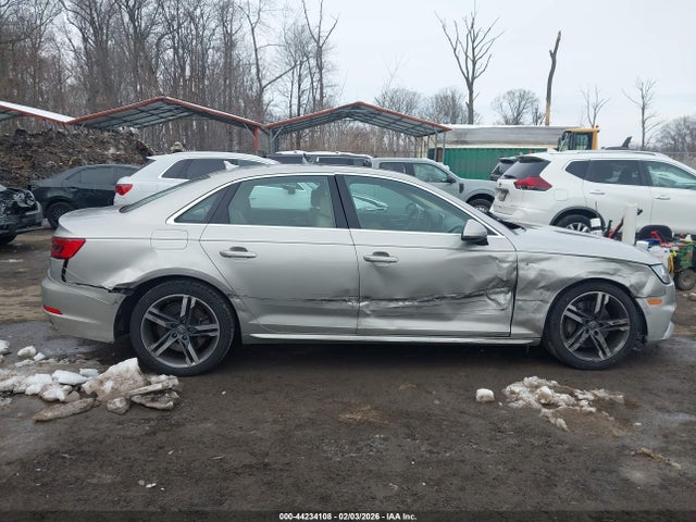 44234108 :رقم المزاد ، WAUENAF4XHN040766 vin ، 2017 Audi A4 2.0t Premium مزاد بيع