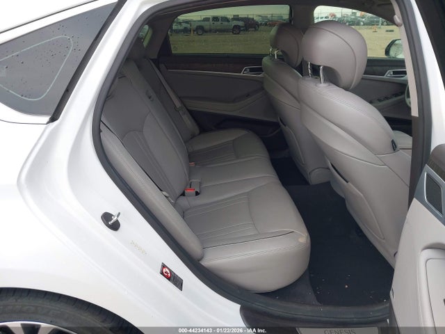 KMHGN4JE1FU068399 Hyundai Genesis 3.8