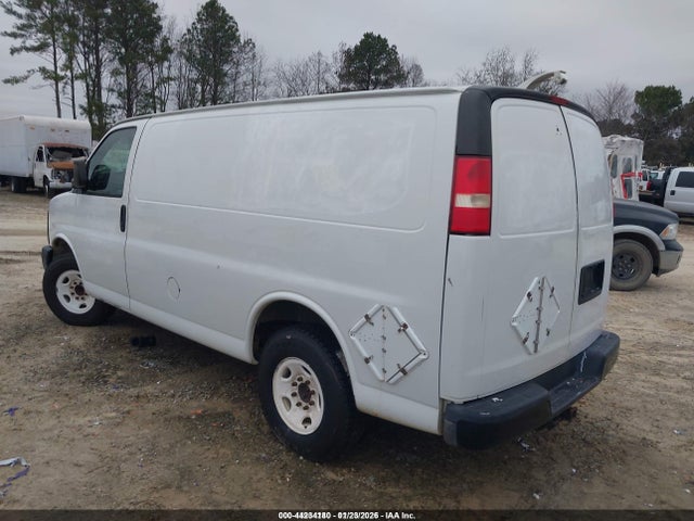 2013 CHEVROLET EXPRESS 2500 1GCWGFCB4D1156080 Photo 2