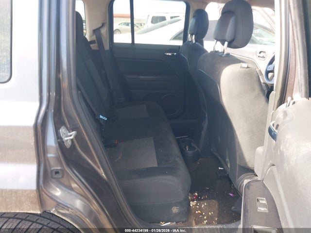1C4NJPBA1HD149006 Jeep Patriot Sport Fwd